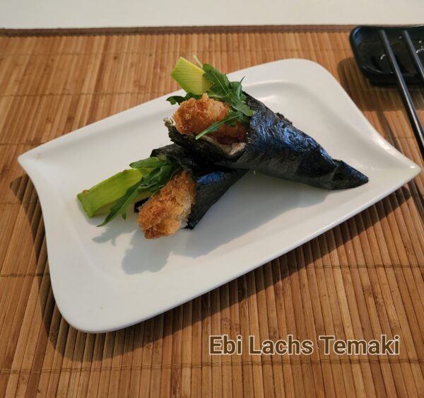 Ebi Lachs Temaki (avokádó, garnéla, rukkola) (2 db)