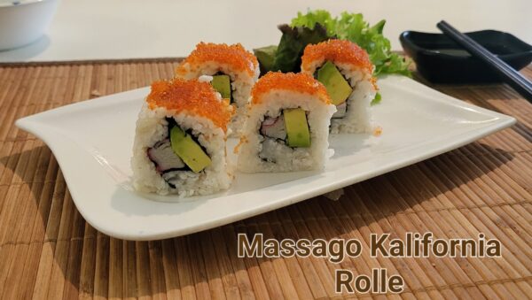 Massago Kalifornia Rolle (avokádó,surimi, piros massago) (4 db)